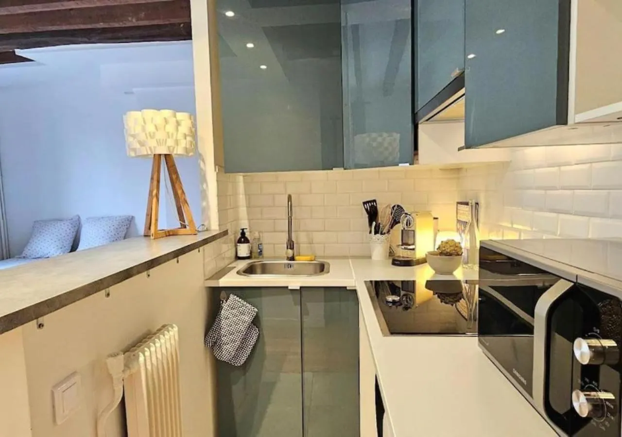 Chez Maelle - Tour Eiffel Cosy Flat Apartment Paris